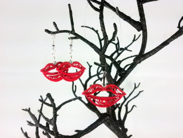 paper kiss, paper lips, sexy jewelry, valentines day gift, anniversary gift