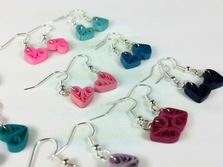 minimal jewelry, unique earrings, unique jewelry, pink hearts, blue hearts