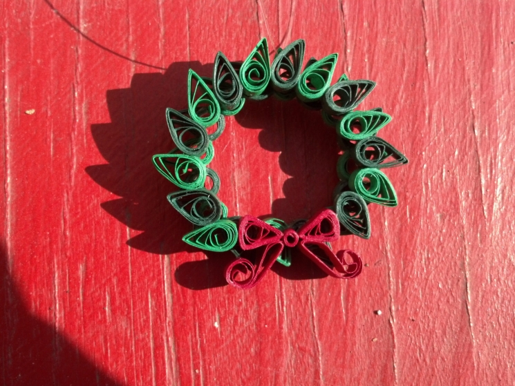 lightweight wreath, green wreath, paper gift, Christmas gift, gift for her, xmas