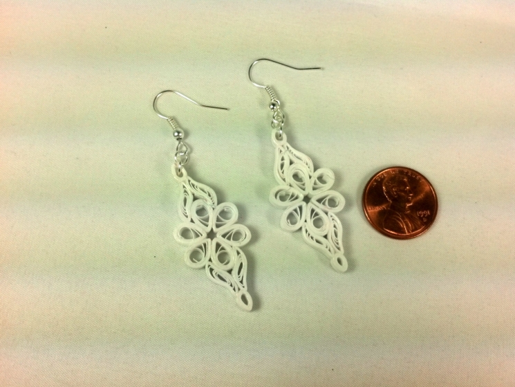 floral earrings, white earrings, lacy earrings, white filigree earrings