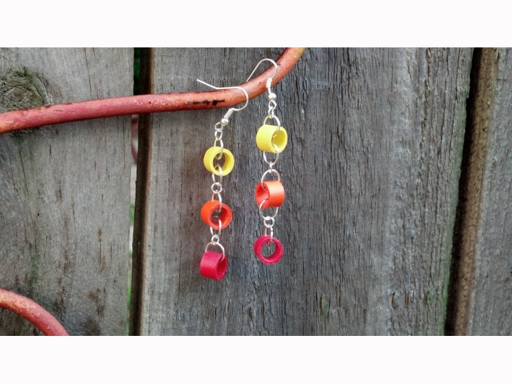 ombre paper dangle chain earrings, dangle chain earrings, paper quilled earrings