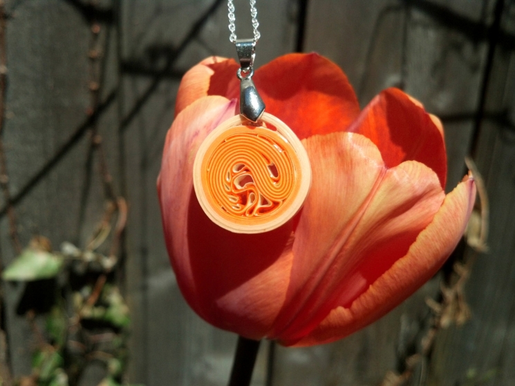 simple pendant, paper jewelry, paper quilling jewelry, orange jewelry, handmade