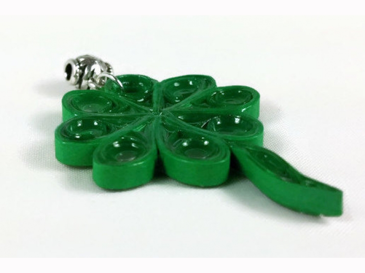 paddys day jewelry, st pats jewelry, irish pendant, clover pendant, green clover