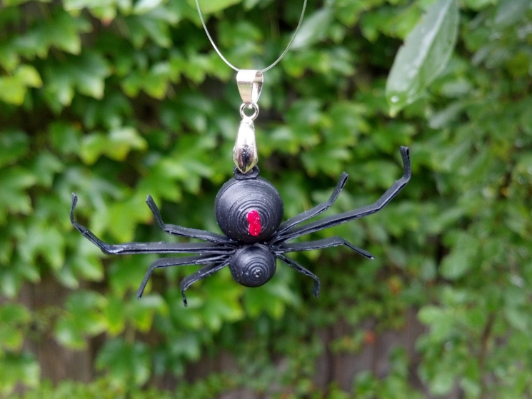 paper jewelry, creepy jewelry, spider queen, spider widow, spider princess