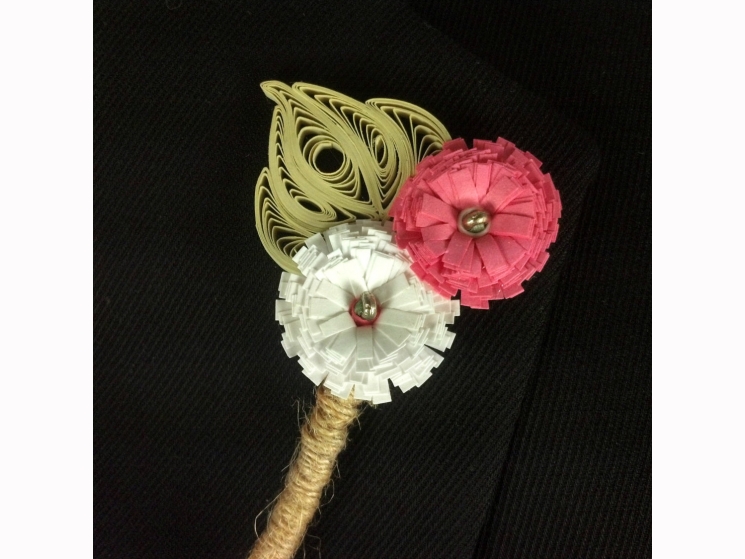 rustic wedding boutonniere, paper daisy, daisy boutonniere, corsage for men