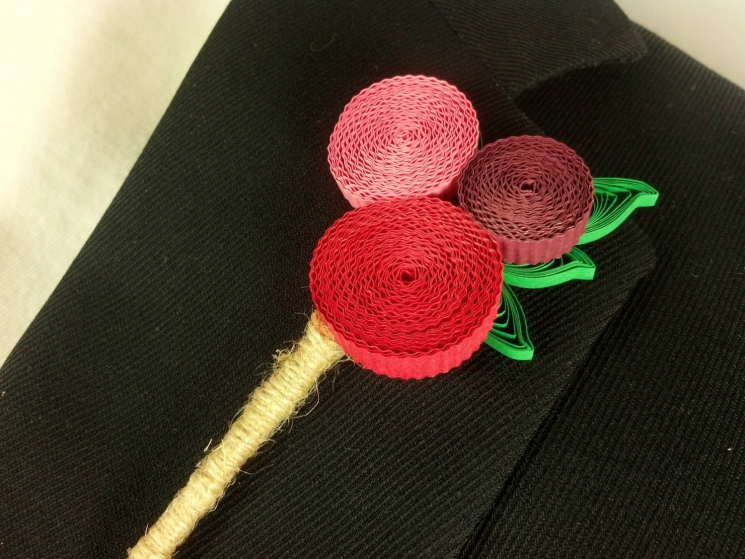 paper quilling flowers, boutonniere alternative, unique wedding, rustic wedding