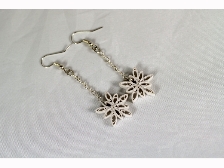 dangle snowflake earrings, snowflake earrings, paper quill snowflake earrings
