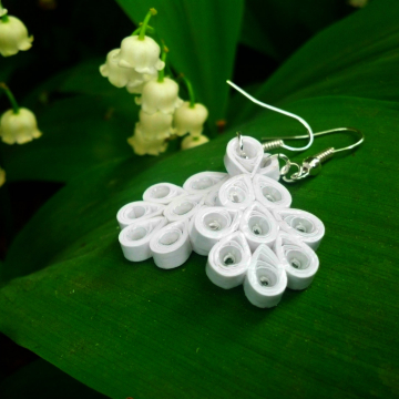 sweethearts and crafts paper quilled jewelry and christmas tree angle toppers