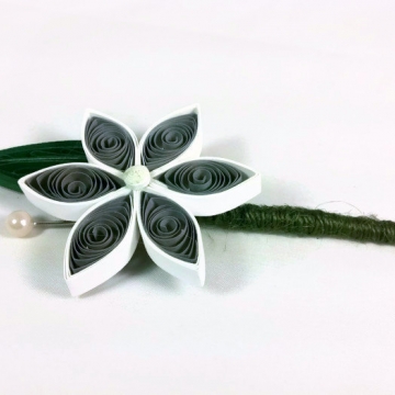 boutonniere alternatives, paper flower buttonhole, gray boutonniere