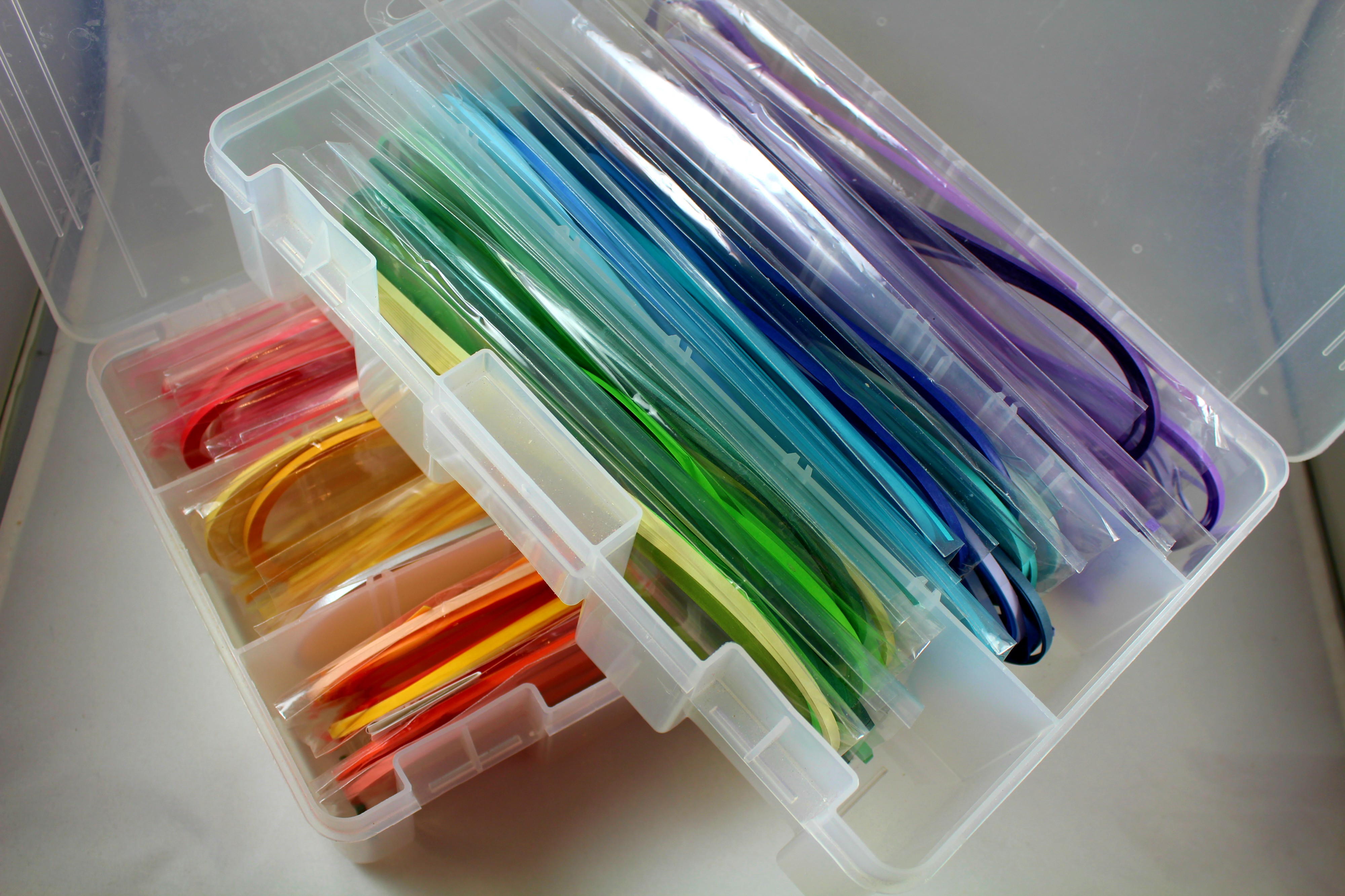 Paper Quilling Kits - Quilling Tools and Supplies,Paper Strips (Green Storage Toolbox)